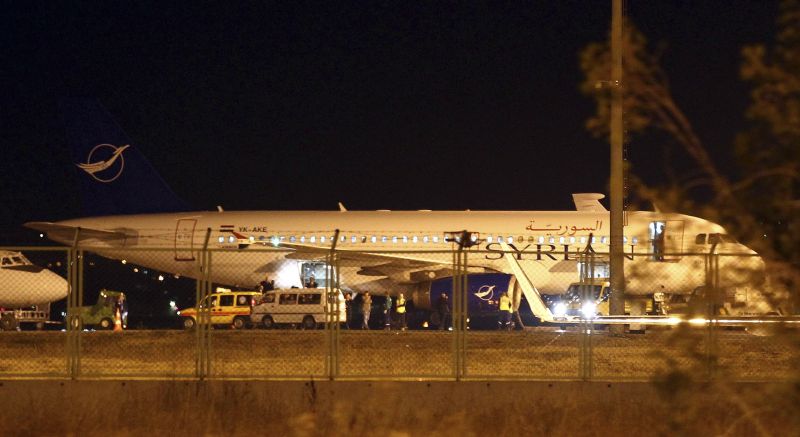 Avionul interceptat de aviaţia militară turcă transporta componente de sisteme radar destinate armatei siriene
