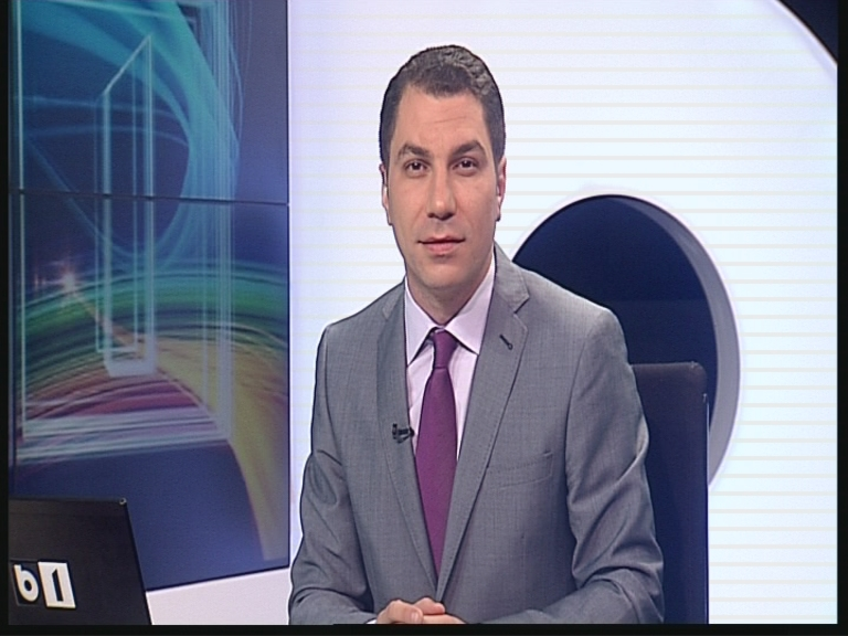 Cătălin Prisacariu apasă pe B1 "Butonul de panică"