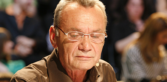Cum a fost dat afară Cornel Patrichi din juriul "Dansez pentru tine". El îi atacă pe noii concurenţi: "Luciu dansează ca un băţ. Bianca nu e sexy"