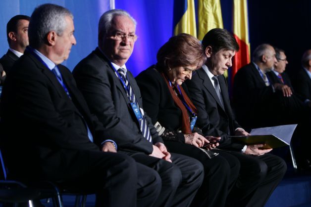Document intern al PNL. Ce sunt învăţaţi liberalii să spună despre Dan Diaconescu şi Oltchim
