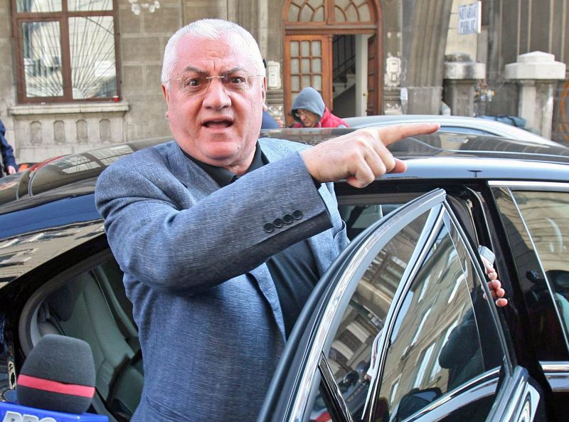 Dragomir ştie cu ce "tactică" îi vom bate pe olandezi: "Îi urcăm pe garduri!"