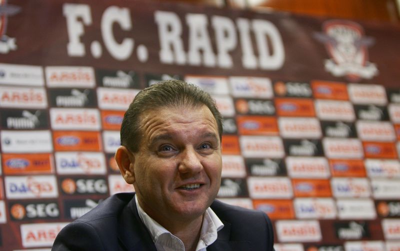 Încă un ATAC la Piţurcă: "Mai lipseau Nikolici şi Matei de la naţională!"
