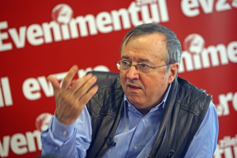 Ion Cristoiu: Crin Antonescu se crede Decebal sau Avram Iancu