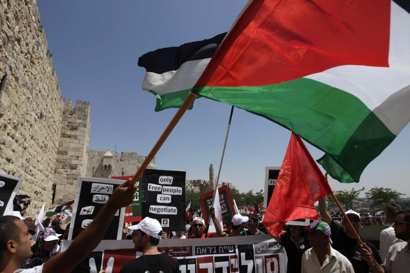 Israelul a stabilit un nivel minim de calorii pentru palestinienii din Fâşia Gaza