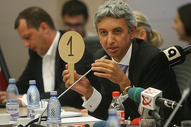 Mâine aflăm ce soartă va avea Oltchim după ce a scăpat de Dan Diaconescu