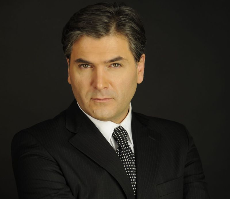 Mircea Radu dezminte prin avocaţi declaraţiile că ar fi gay