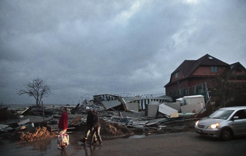 New York-ul, după uraganul Sandy. CELE MAI IMPRESIONANTE filmuleţe postate de americani