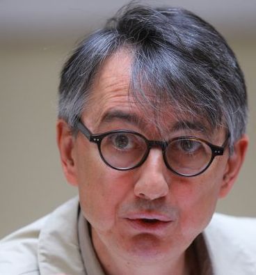 Patapievici descrie strategia ICR: "Te sui într-o corabie, îneci vâslaşii şi rupi pânzele. Cum să mergi?"
