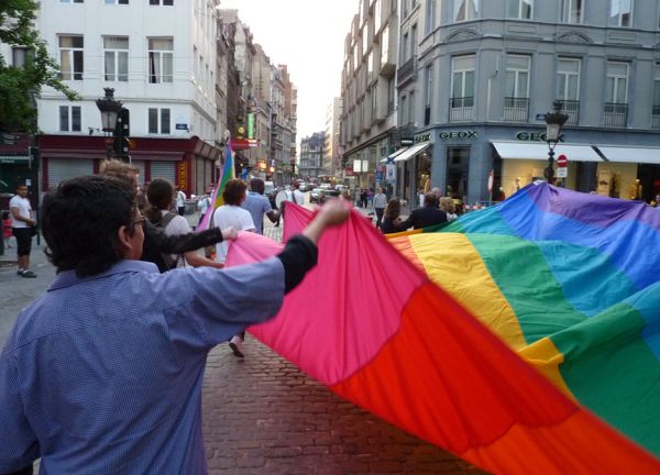 Poliţia a urmat sfatul Patriarhului Irineu: fără paradă Gay Pride la Belgrad
