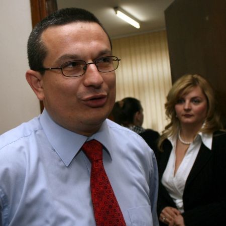 Preşedintele CNCD a fost agresat în plină stradă