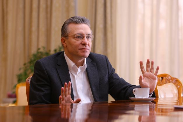 "Preşedintele nu vrea un mega-minister de Externe"