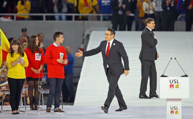 SCANDALOS nivelul la care au ajuns politicienii. Despre cine a spus Ponta: "E UN IDIOT!"