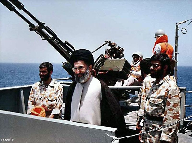 Serviciile secrete occidentale: Iranul vrea să provoace un dezastru ecologic în Golful Persic