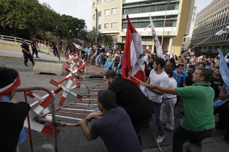 Siria arătată cu degetul după atentatul de la Beirut în care a murit şeful serviciilor secrete libaneze