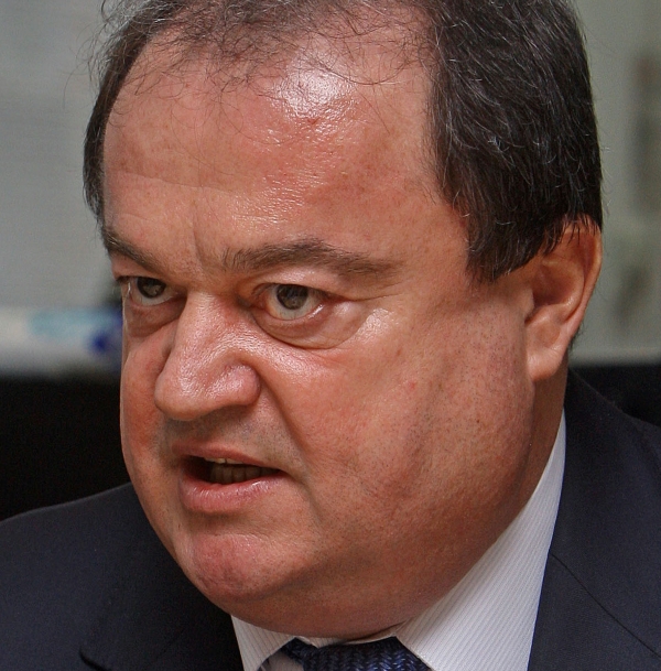 Vasile Blaga: Judeţele fruntaşe la referendumul de demitere a preşedintelui, fruntaşe şi la primit bani de la buget