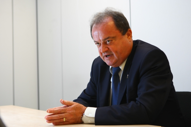 Vasile Blaga: Victor Ponta e la fel ca Dan Diaconescu. Sunt doi oameni de un cinism ieşit din comun