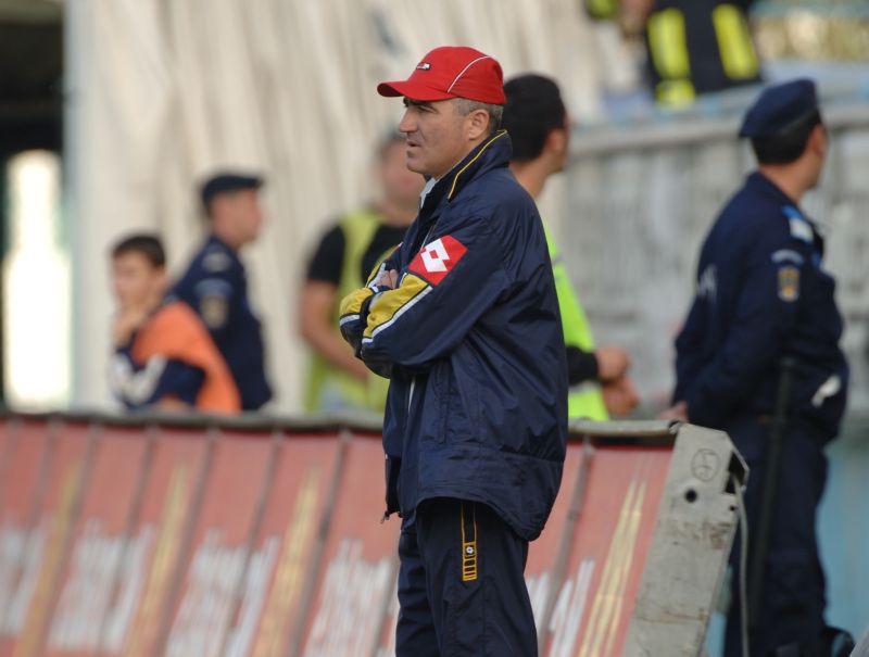 BOMBĂ ÎN LIGA I: Grigoraş vrea să-şi dea demisia de la Pandurii!