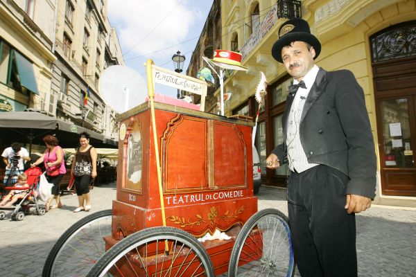 Charlot de Bucure?ti: „Musta?a o am de la maestrul Gheorghe Dinic?”