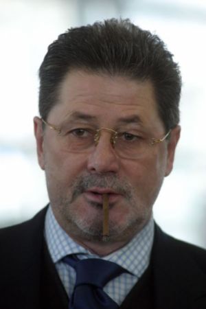 Cornel Dinu a devenit bunic