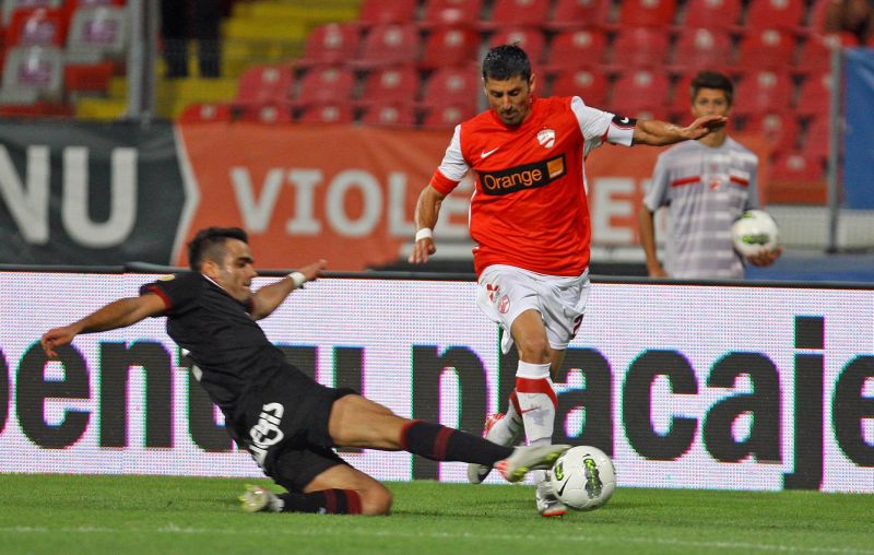 Dinamo ?i Rapid primesc ve?ti proaste de la UEFA