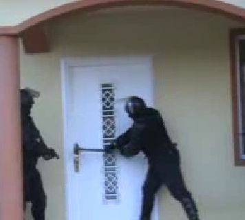 ?EPARI DE WEEK-END. În?elau la sfâr?it de s?pt?mân? CÂND B?NCILE ERAU ÎNCHISE| VIDEO