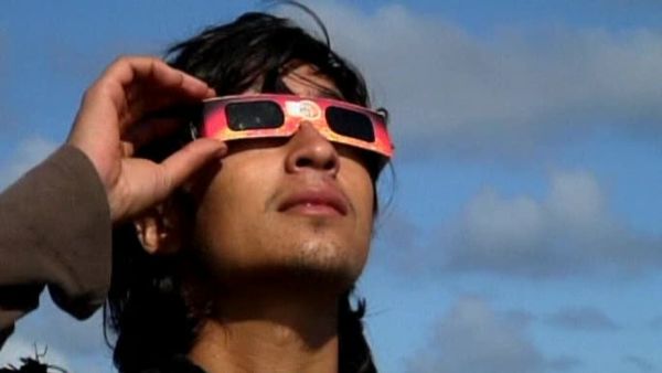 IMAGINI SPECTACULOASE cu ECLIPSA total? de SOARE | FOTO&VIDEO