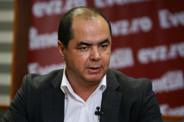 Mihai Stănişoară: "Am auzit că vor fi în secţii de votare şi procurori sub acoperire"