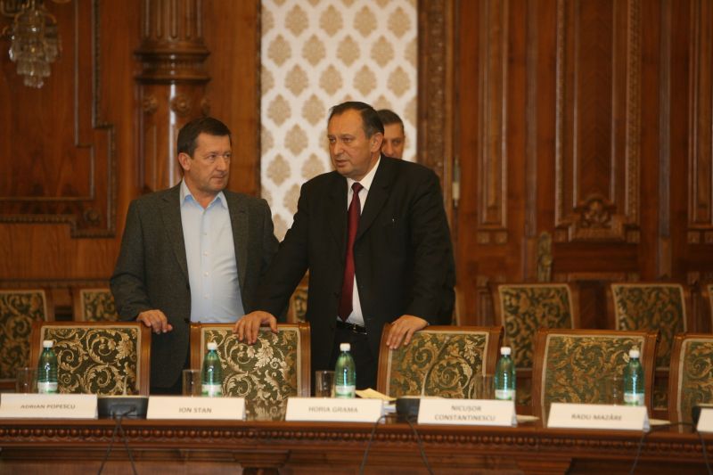 Opera?iunea „Bani pentru partid!” Deputatul PSD Ion Stan strângea bani negri pentru campania electoral? a USL.