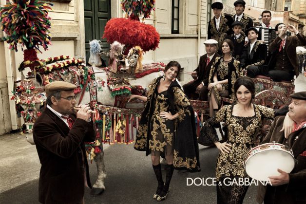 Pentru cei care nu se tem să fie sexy. Adevărul despre Dolce&Gabbana | VIDEO