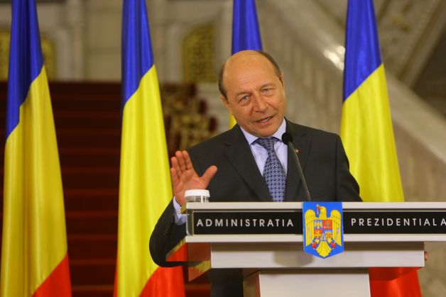 Traian B?sescu: „Cu mine nu se poate negocia func?ionarea institu?iilor statului!”