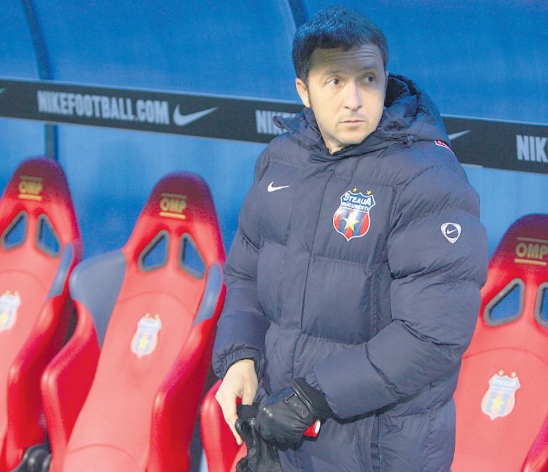 TUPEU FĂRĂ MARGINI: MM Stoica îl atacă pe legendarul Tudorel Stoica