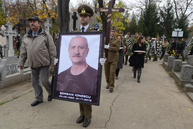 ULTIMUL DRUM al lui ?erban Ionescu. NE VEI R?MÂNE ÎN MEMORIE, ION! Galerie foto emo?ionant?