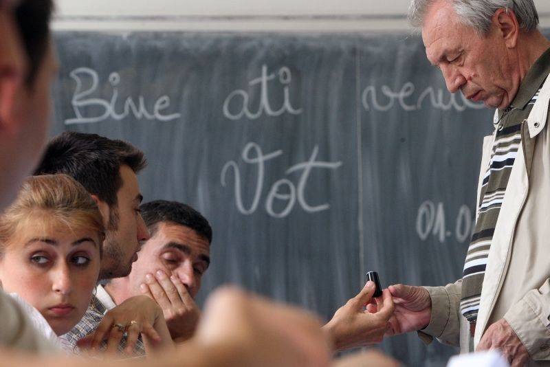 ALEGERI PARLAMENTARE 2012: Rezultate alegeri parlamentare, judeţ cu judeţ. Sondaje exit poll. Cele mai interesante ştiri