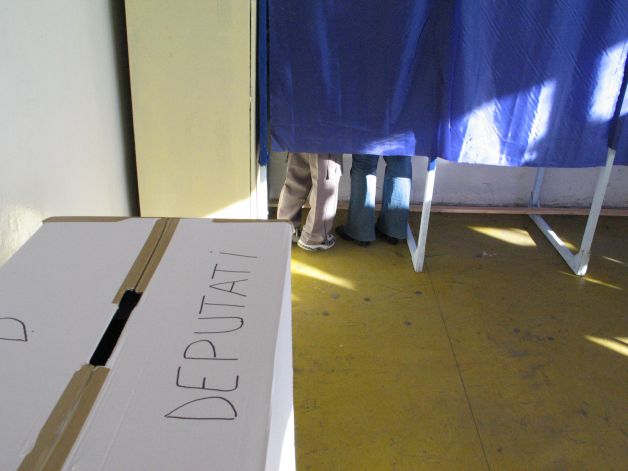 ALEGERI PARLAMENTARE 2012. S-a furat din nou cu urna mobil?