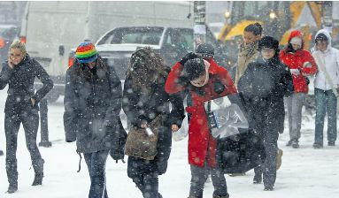 COD GALBEN de vânt puternic. Cum va fi vremea de REVELION