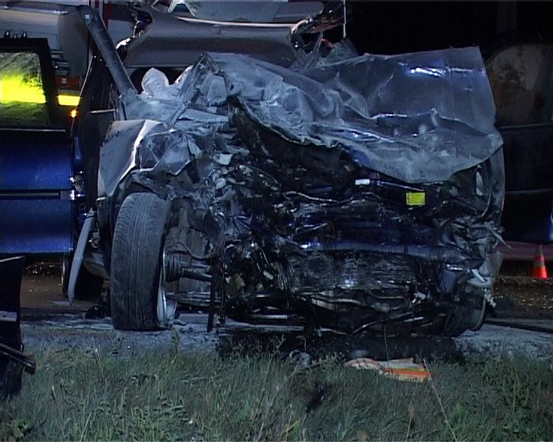 COPIL UCIS de un Mercedes condus de un tân?r F?R? PERMIS