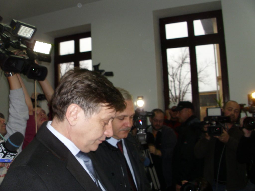 Crin Antonescu: T?riceanu nu are niciun fel de leg?tur? cu scandalul tr?d?rii din USL