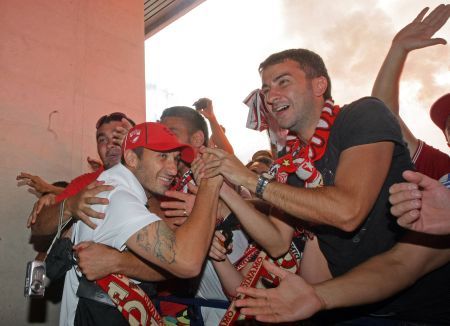 DINAMO vrea un antrenor TÂN?R. L-a g?sit tocmai la ORADEA