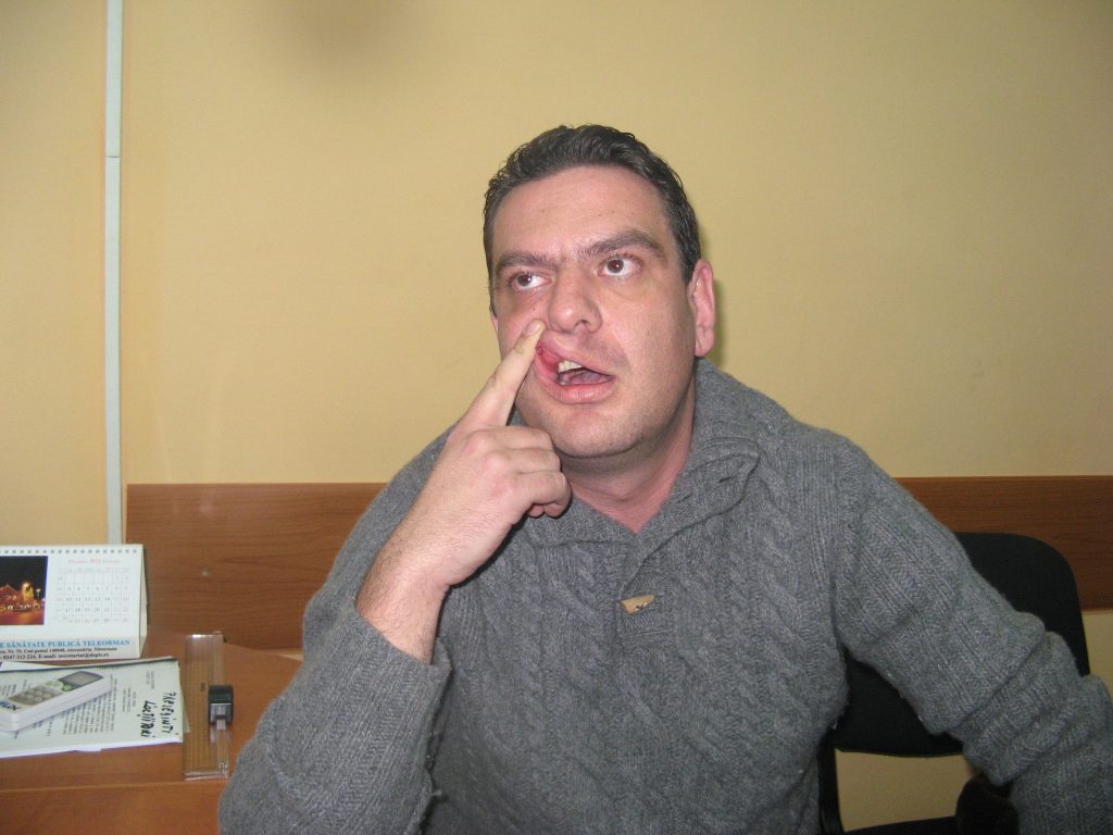 JURNAL DE PE FRONTUL ALEGERILOR. Legea junglei în TELEORMAN. Pre?edintele PN?-CD, b?tut de fa?? cu poli?i?tii