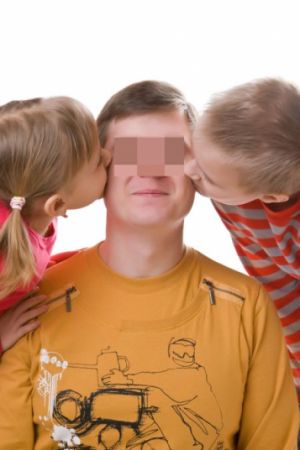 MIT? PENTRU MU?AMALIZAREA ACTULUI SEXUAL. UN PEDOFIL a dat ?pag? ca s? scape de DOSAR PENAL