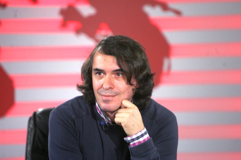 SENATUL EVZ. LA MUL?I ANI!