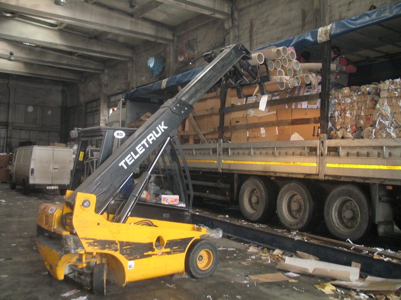 32 de primării s-au angajat în "bătălia" reciclării