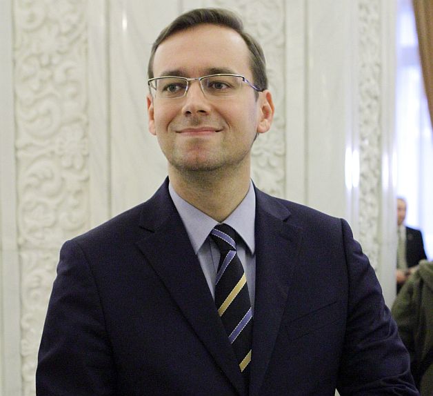 ATAC. Chiuariu, către Geoană: Nu primesc lecții de la sluga comică a lui Vântu