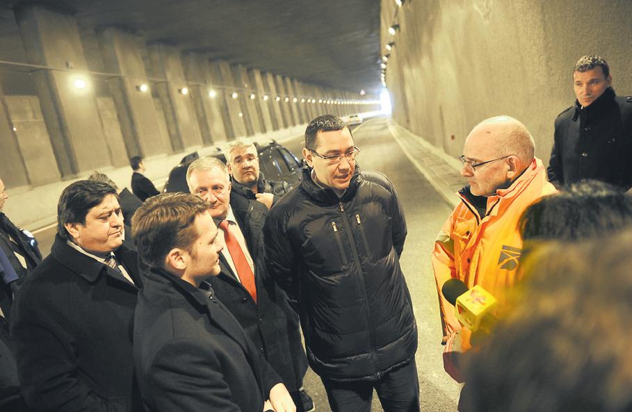 Bătaie de joc pe bani europeni. Cum putem pierde 1,9 miliarde de lei și o autostradă