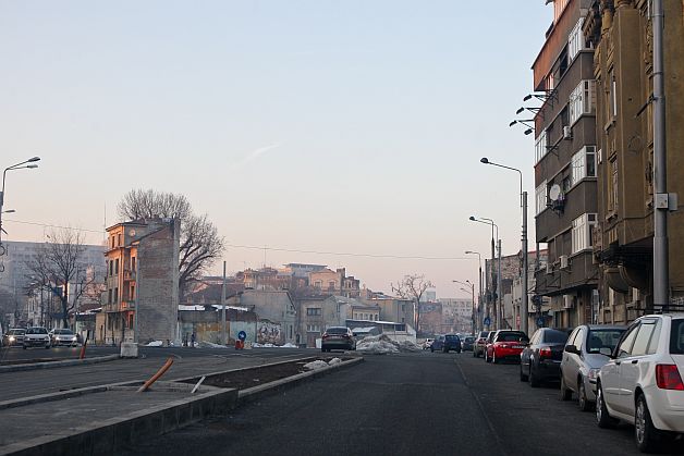 Bulevardul "Uranus"ajunge în curtea Parlamentului