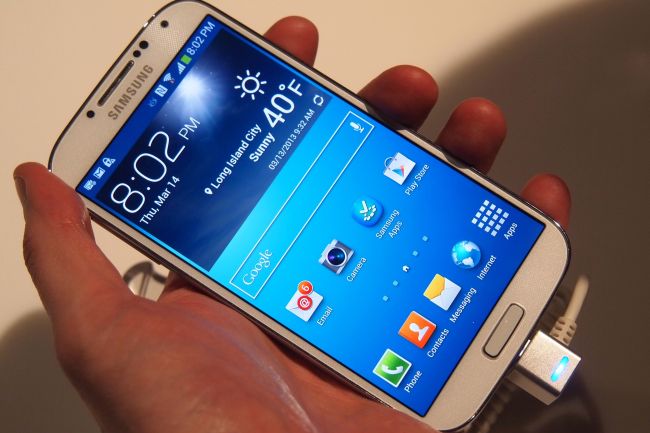 Când va fi prezentat Samsung Galaxy S5 cu Android