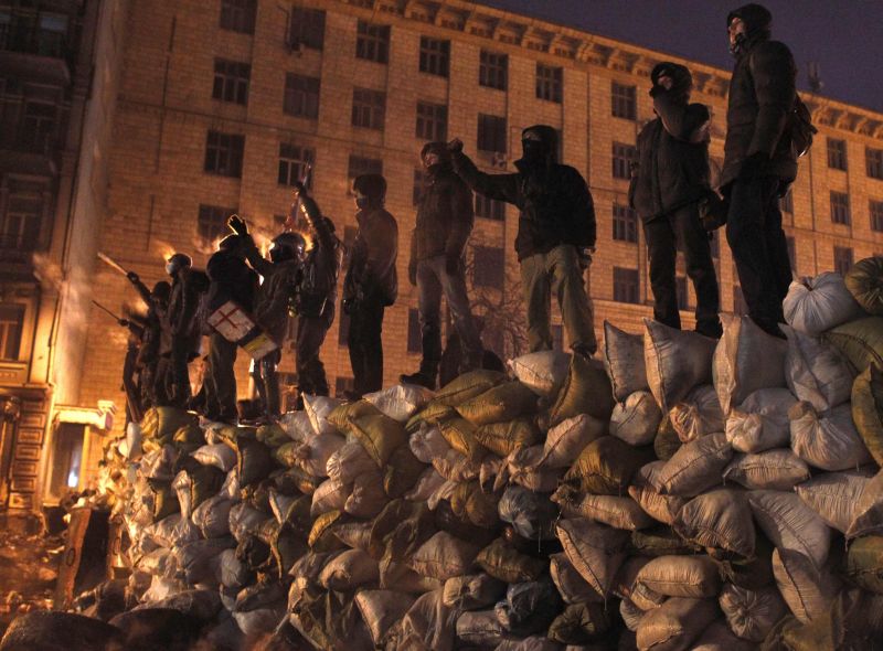 CRIZA DE LA KIEV. Activiștii ucrainieni au OCUPAT sediul unui minister