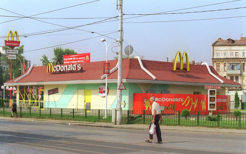 DECIZIE ISTORICĂ privind preţurile McDONALD’S