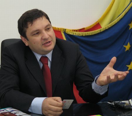 DESCENTRALIZARE. Bogdan Ciucă (PC): Că ne convine sau că nu ne convine, decizia CCR este obligatorie