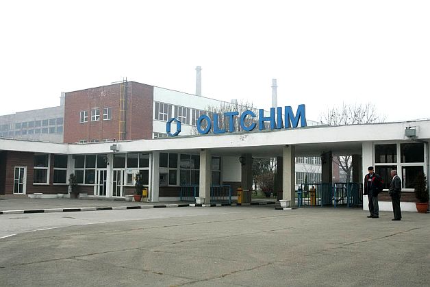 DOUĂ luni AMÂNARE pentru privatizarea Oltchim